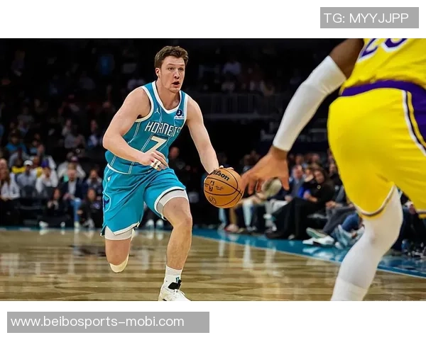 弗拉格创生涯新高35分克尼佩尔稳定贡献20分费尔斯表现出色助力球队 弗拉格创生涯新高35分克尼佩尔稳定贡献20分费尔斯表现出色助力球队